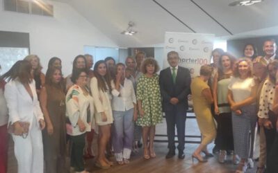 Asistimos al foro y almuerzo, organizado por Charter 100, con Román Rodríguez, vicepresidente del Gobierno de Canarias