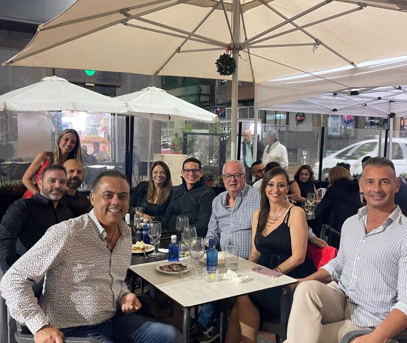 Cena del equipo de la Plataforma de Empresarios y Empresarias de Canarias.